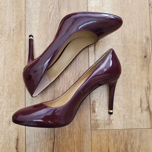 New Michael Kors Glossy Wine Red Leather Heels women shoes Sz 10 Designer - Picture 1 of 8